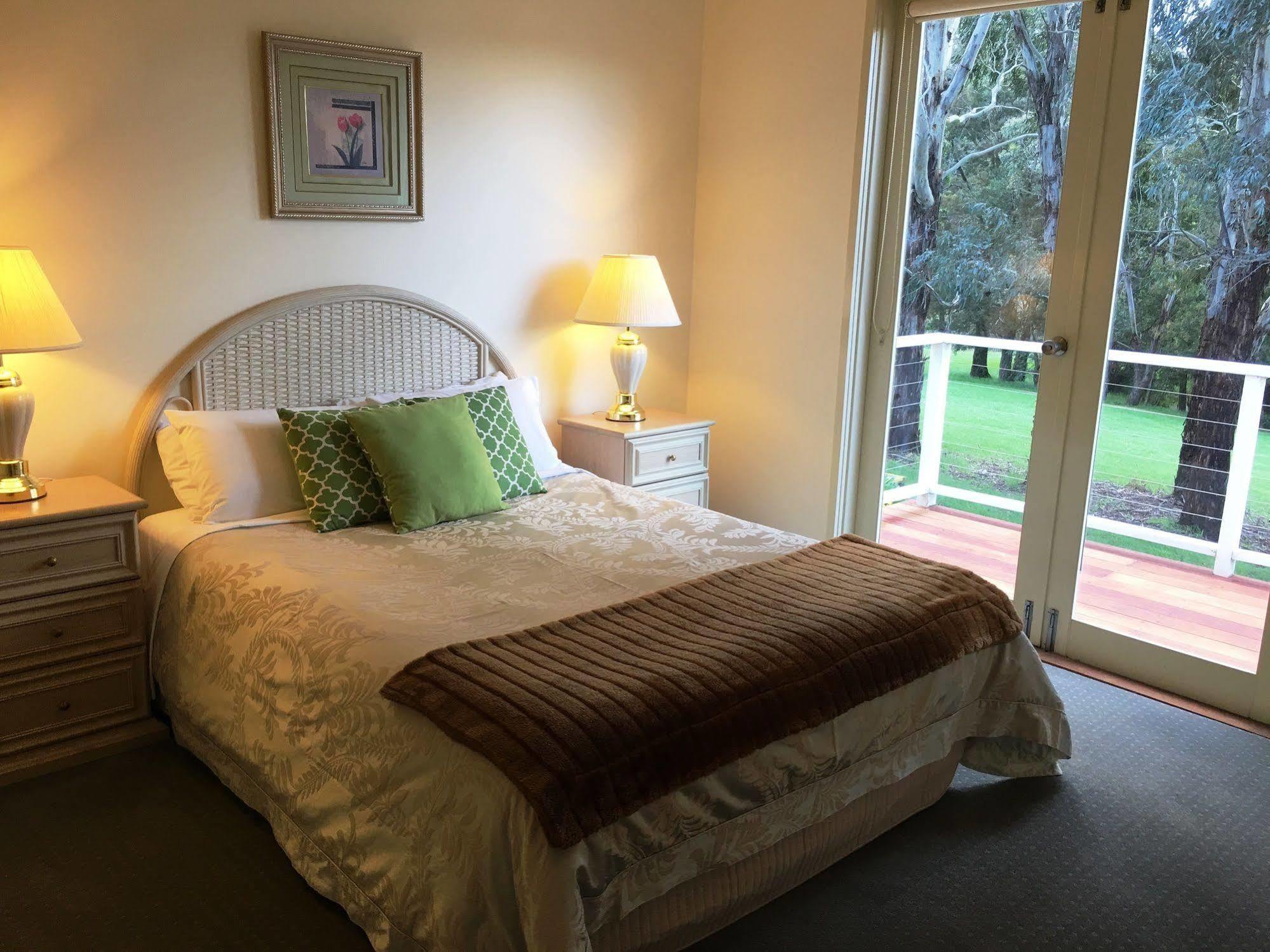 Daylesford By The Lake Cute&Cosy Studio Hotel ภายนอก รูปภาพ